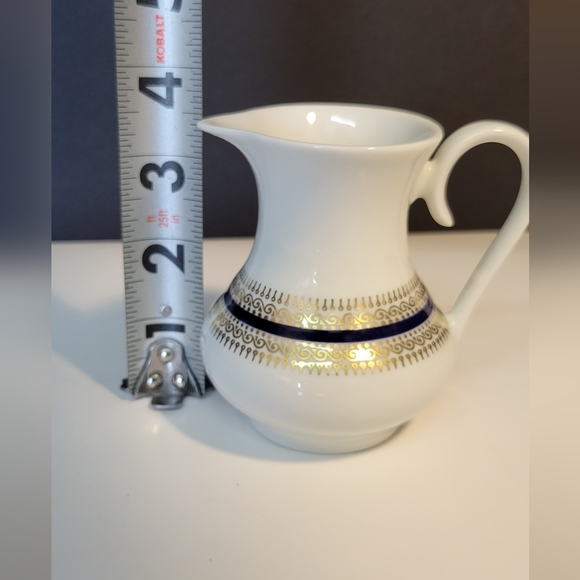 Creamer Blue And Gold Vohenstrauss Johann Seltmann  #4  Bavaria Coffee Tea - Picture 7 of 9